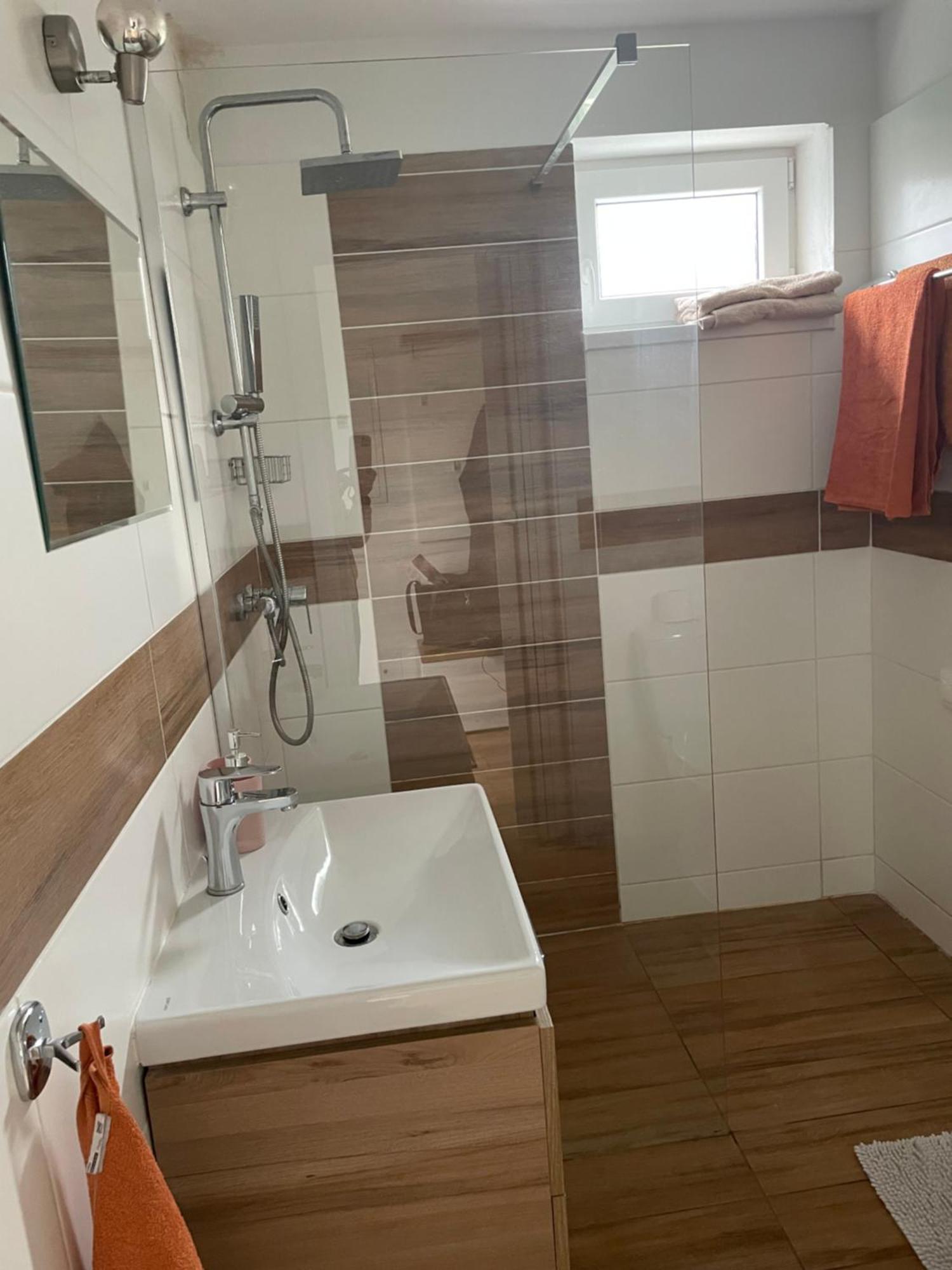 3 Izbovy Rd - Holiday home